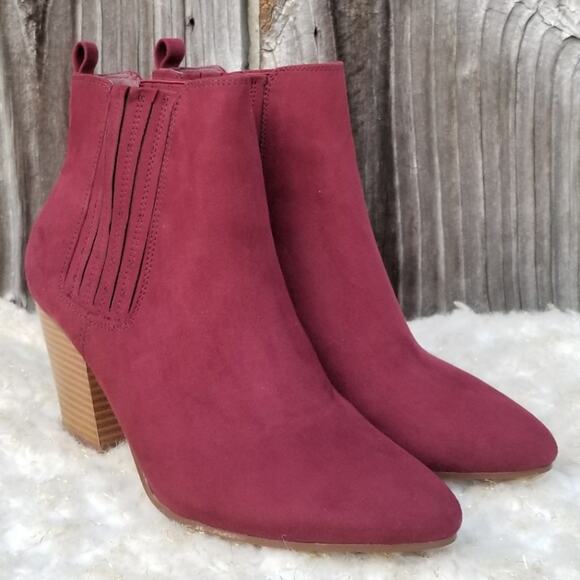 Red Heeled Bootie JustFab Misha Size 8.5 Burgundy Wine Ankle Boot EUC - Picture 1 of 13